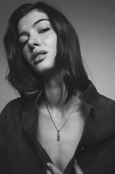 Hovedbilde The Mom Pendant Gold 