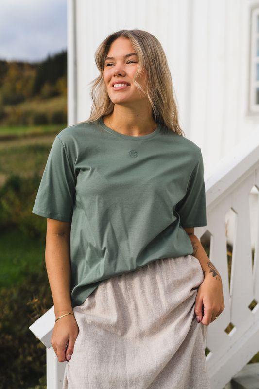 Melea Icon Tee Laurel W/Cilant 