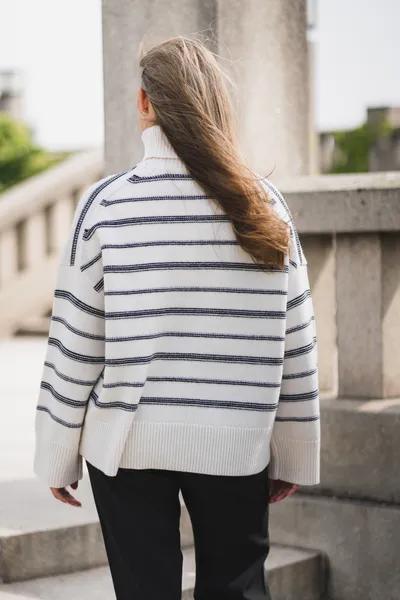 Hovedbilde Sakeiku Stripe Turtleneck 11250 Clear Cream ...