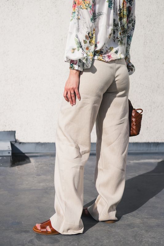 Dena 769 Sand Linen Regular 