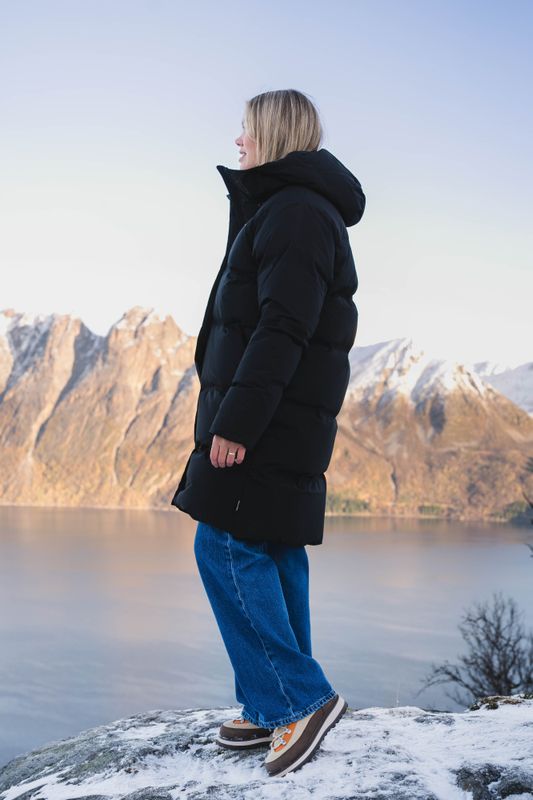 Loen Down Jacket New Black 