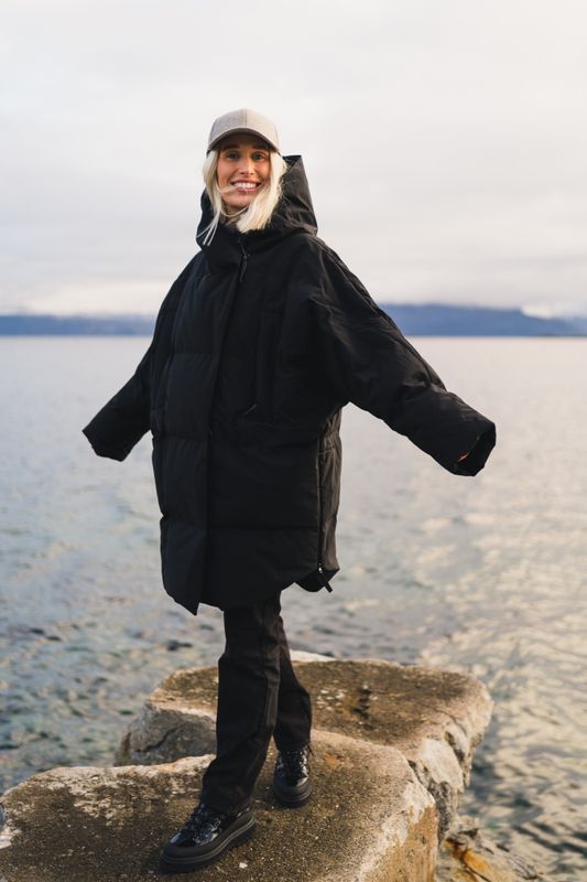 Spitsbergen Down Coat Black 