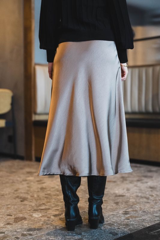 Bovary Skirt Dark Taupe