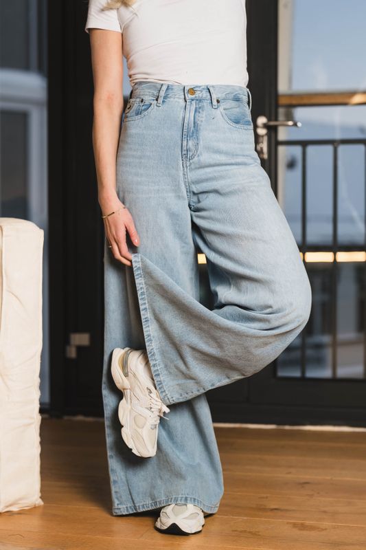 Marlene Wilson Bleach