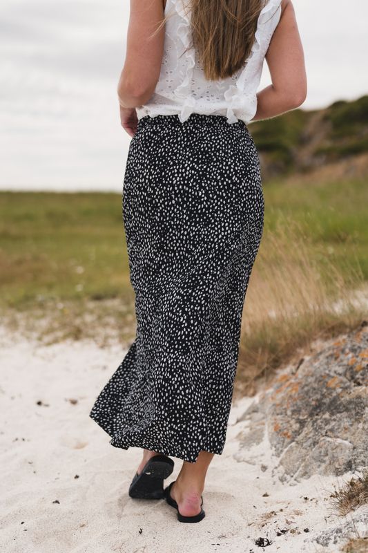 Jace Rhian HW Skirt Aop Black Dot 