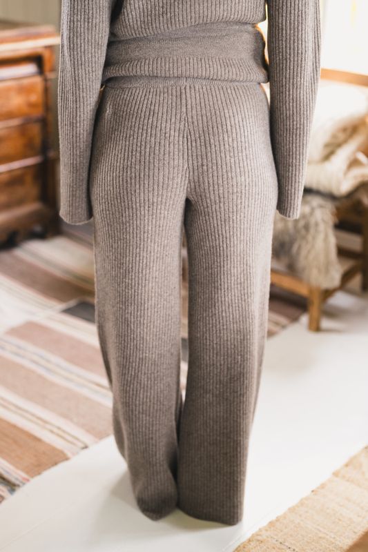 Amara Rib Trousers Taupe 