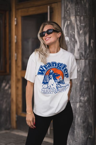 Hovedbilde Girlfriend Tee Worn White 