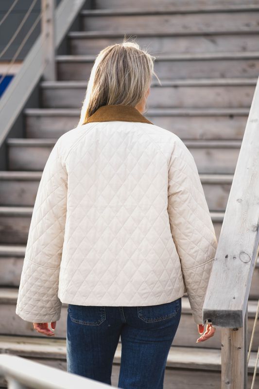 Kirby Quilt Cream 