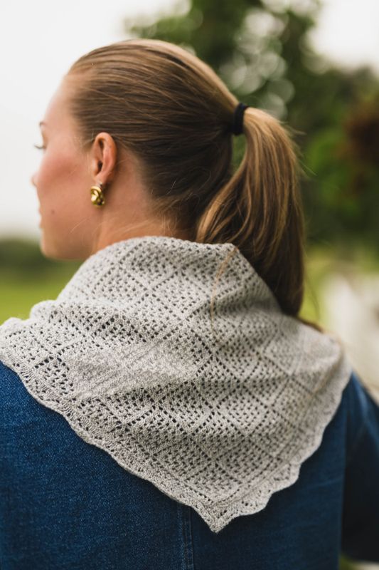 Misty Medium Pointelle Scarf Grey Melange 