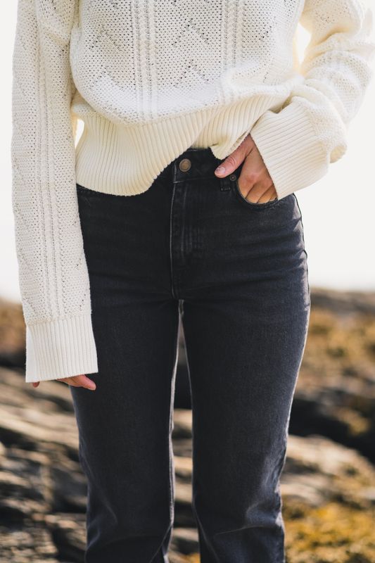 W Regular Jeans Black Washed