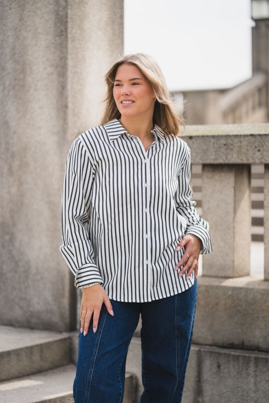 Cilia Shirt Black Stripe 