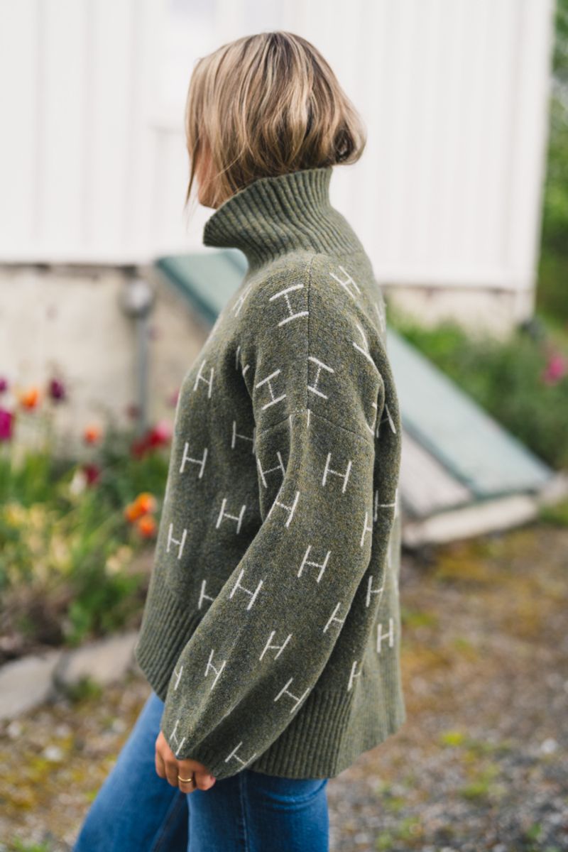 Fam Knit Short Winter Moss 