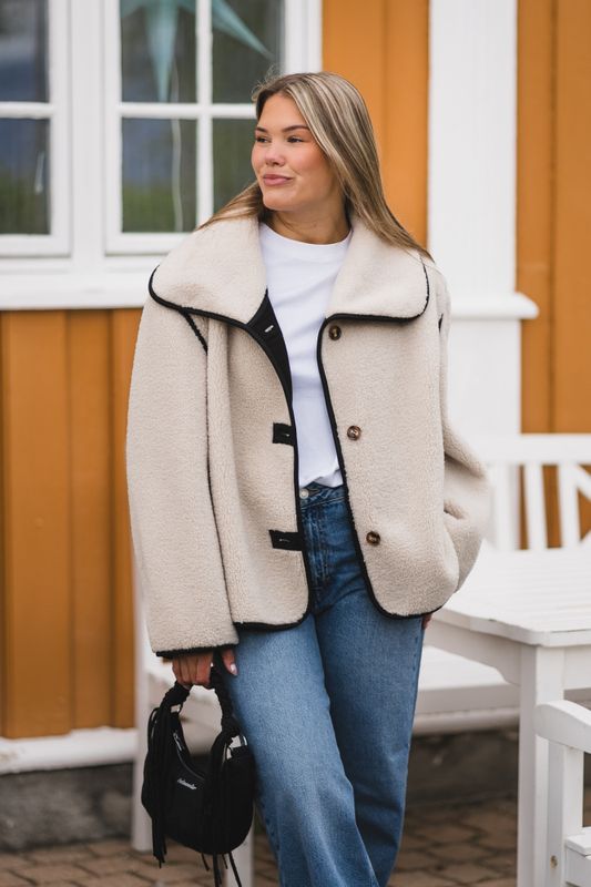 Edmund Teddy Jacket Ivory 