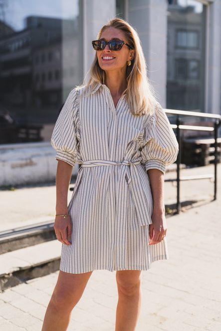 Hovedbilde Serene Slim Stripe Dress Offwhite 