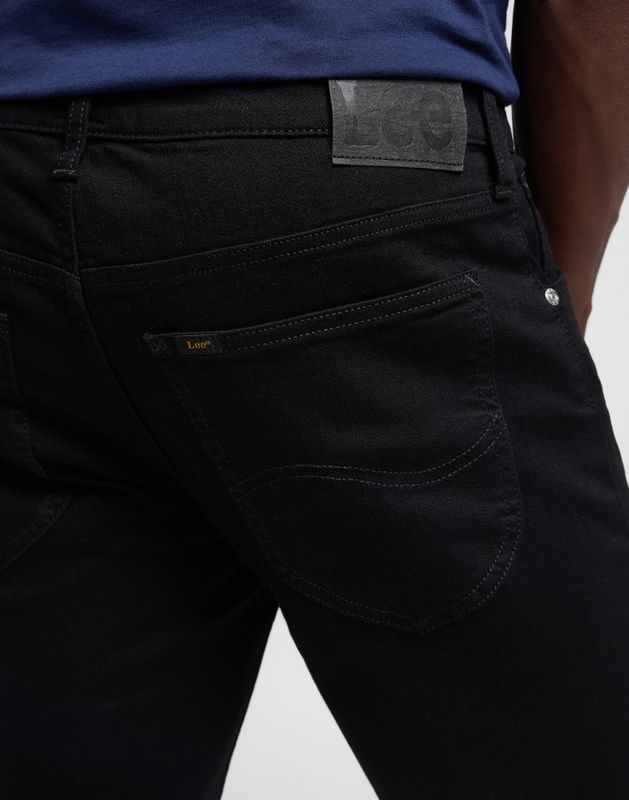 Daren Clean Black 