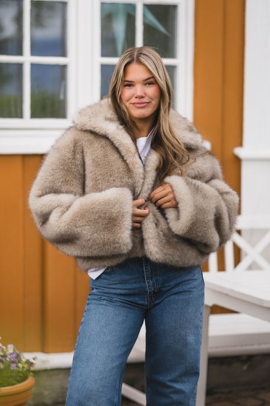Steff Faux Fur Jacket Beige 