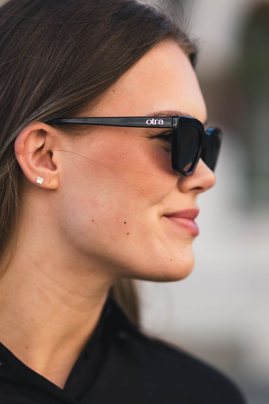 Nove Black/Smoke 
